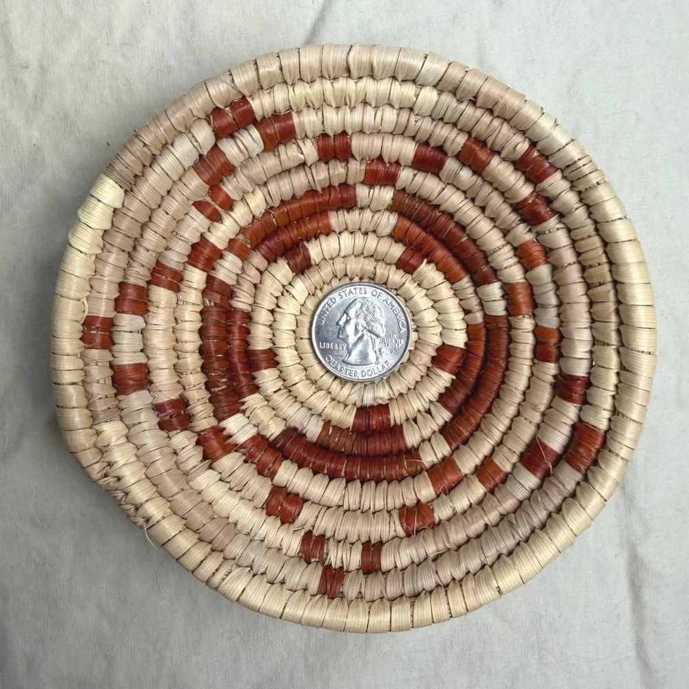 Mini Tohono Oodham Pima Style Coiled Basket Star Design Natural Rust Tiny Gift